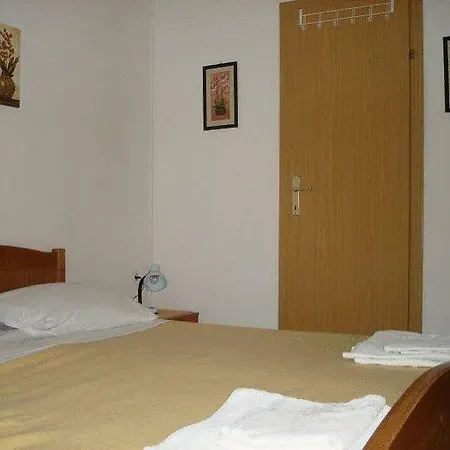 아파트 피룰 센터 룸스 *